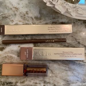 **SOLD** STILA - Eyeshadow And Eyeliner Duo